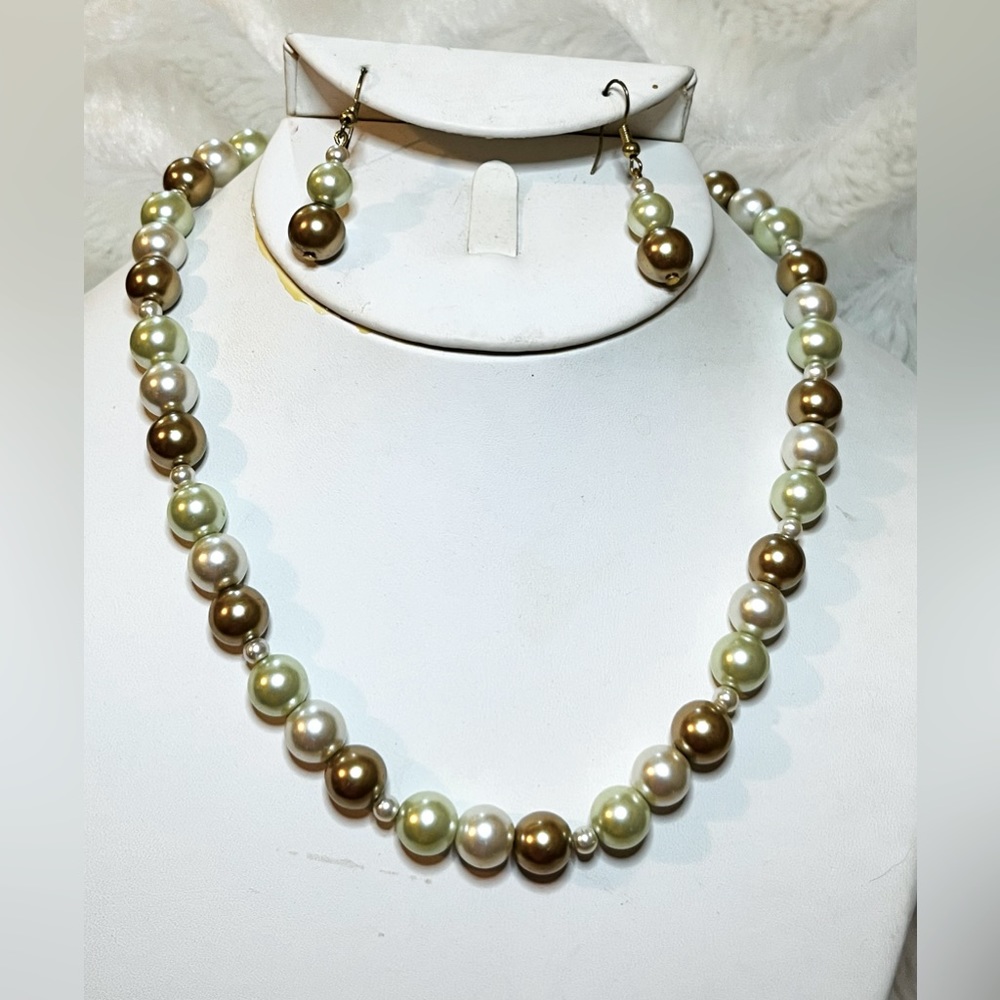 Imitation Pearl necklace set